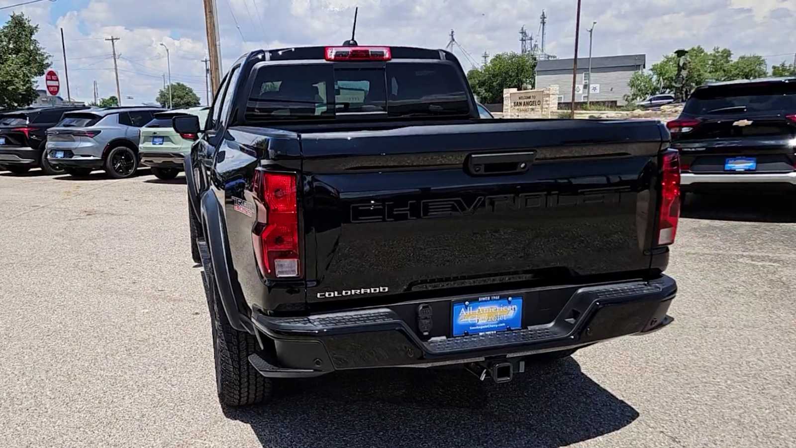 Thumbnail: 2026 Chevrolet Colorado - 6