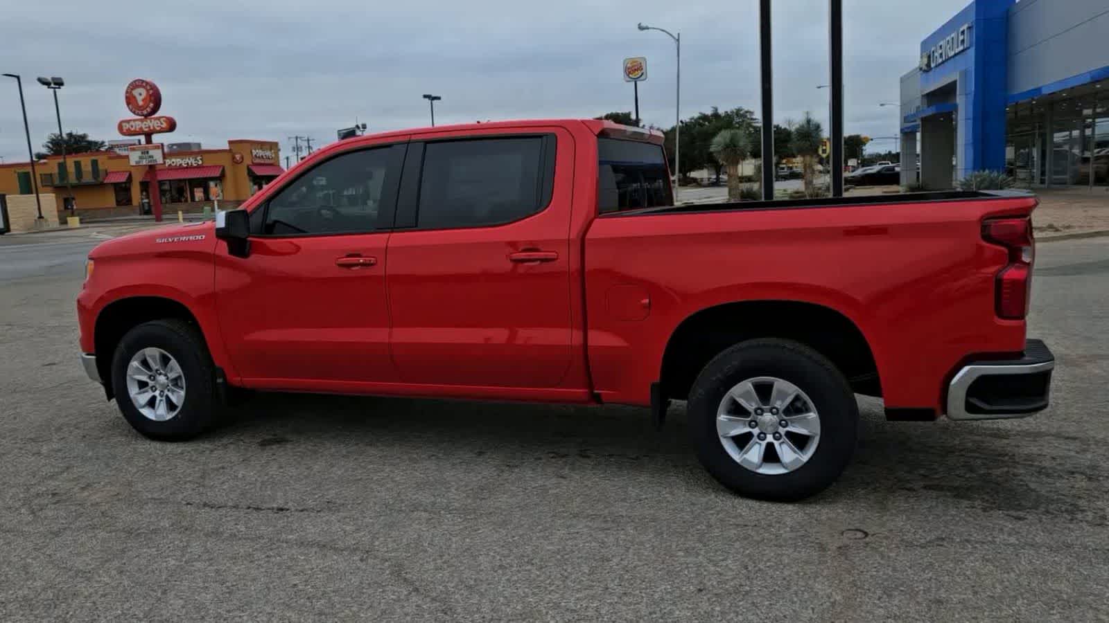 Thumbnail: 2024 Chevrolet Silverado 1500 - 5