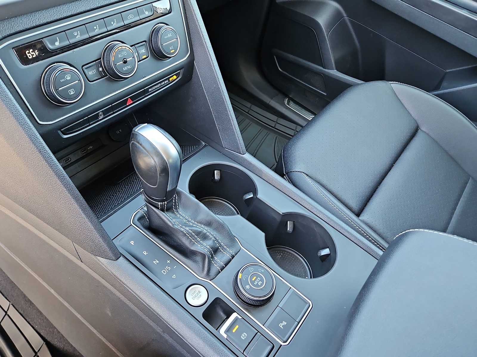 Thumbnail: 2021 Volkswagen Atlas - 20