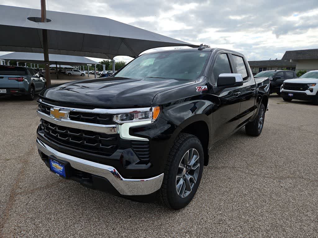 Thumbnail: 2026 Chevrolet Silverado 1500 - 4