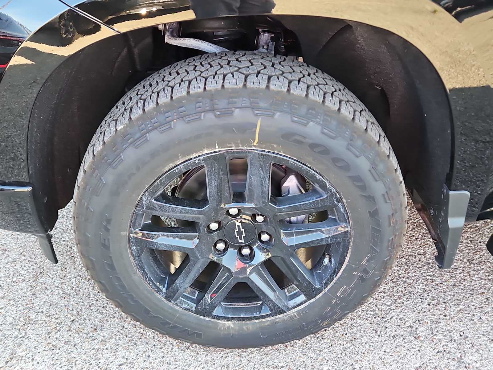 Thumbnail: 2026 Chevrolet Silverado 1500 - 12