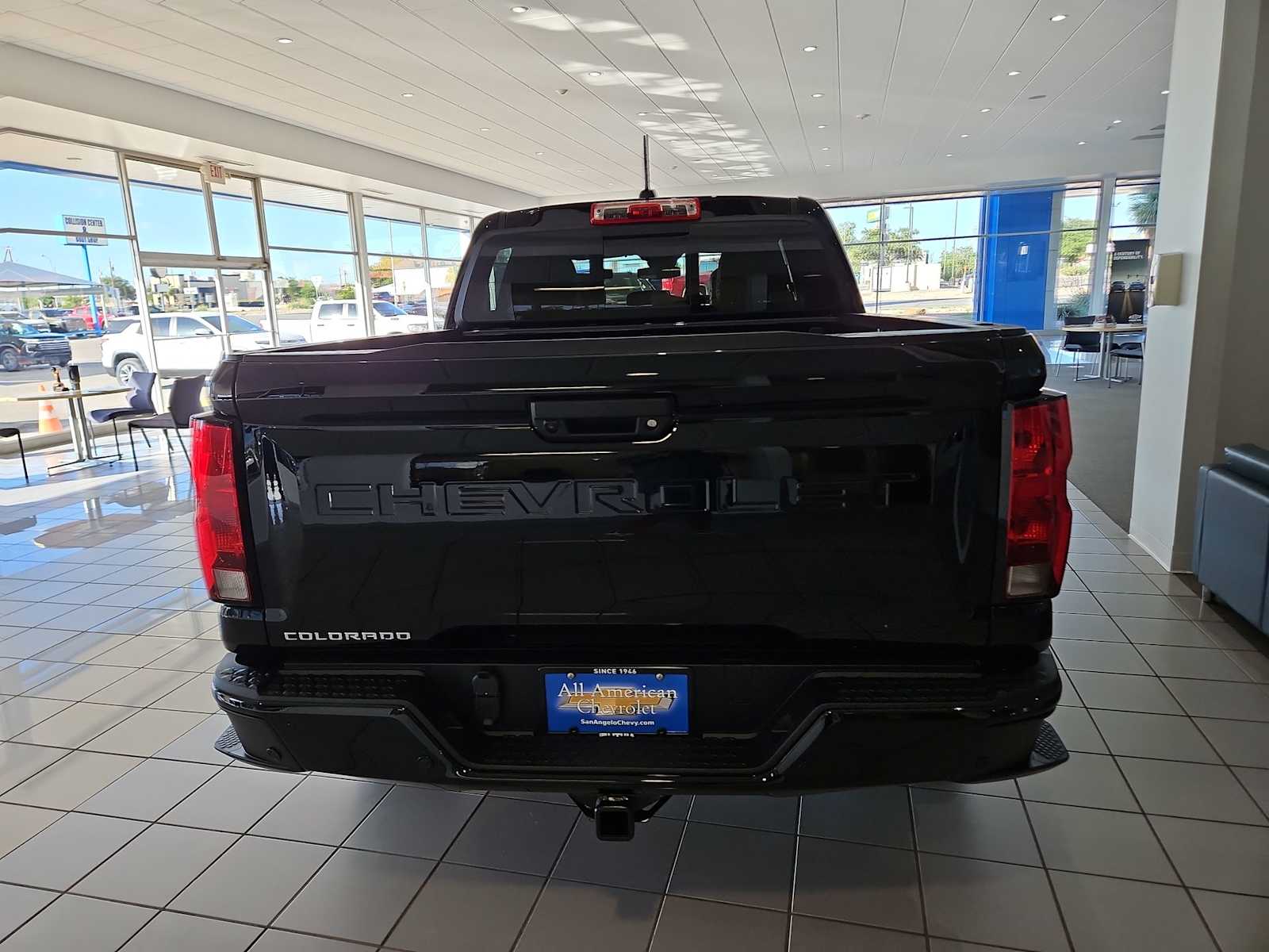 Thumbnail: 2026 Chevrolet Colorado - 4