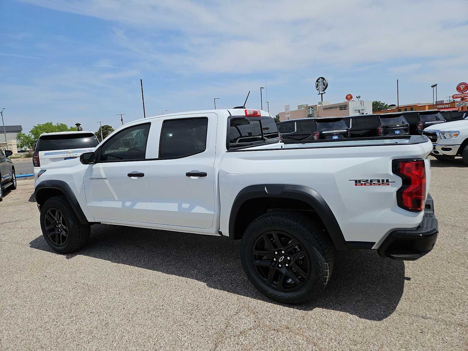 Thumbnail: 2025 Chevrolet Colorado - 11