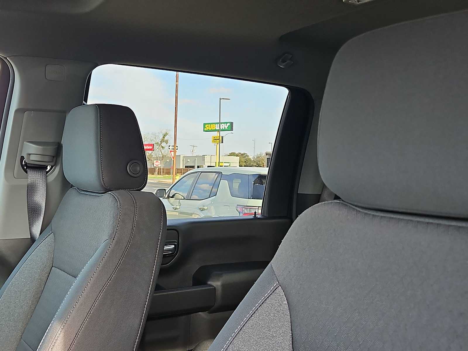 Thumbnail: 2026 Chevrolet Silverado 2500 - 15