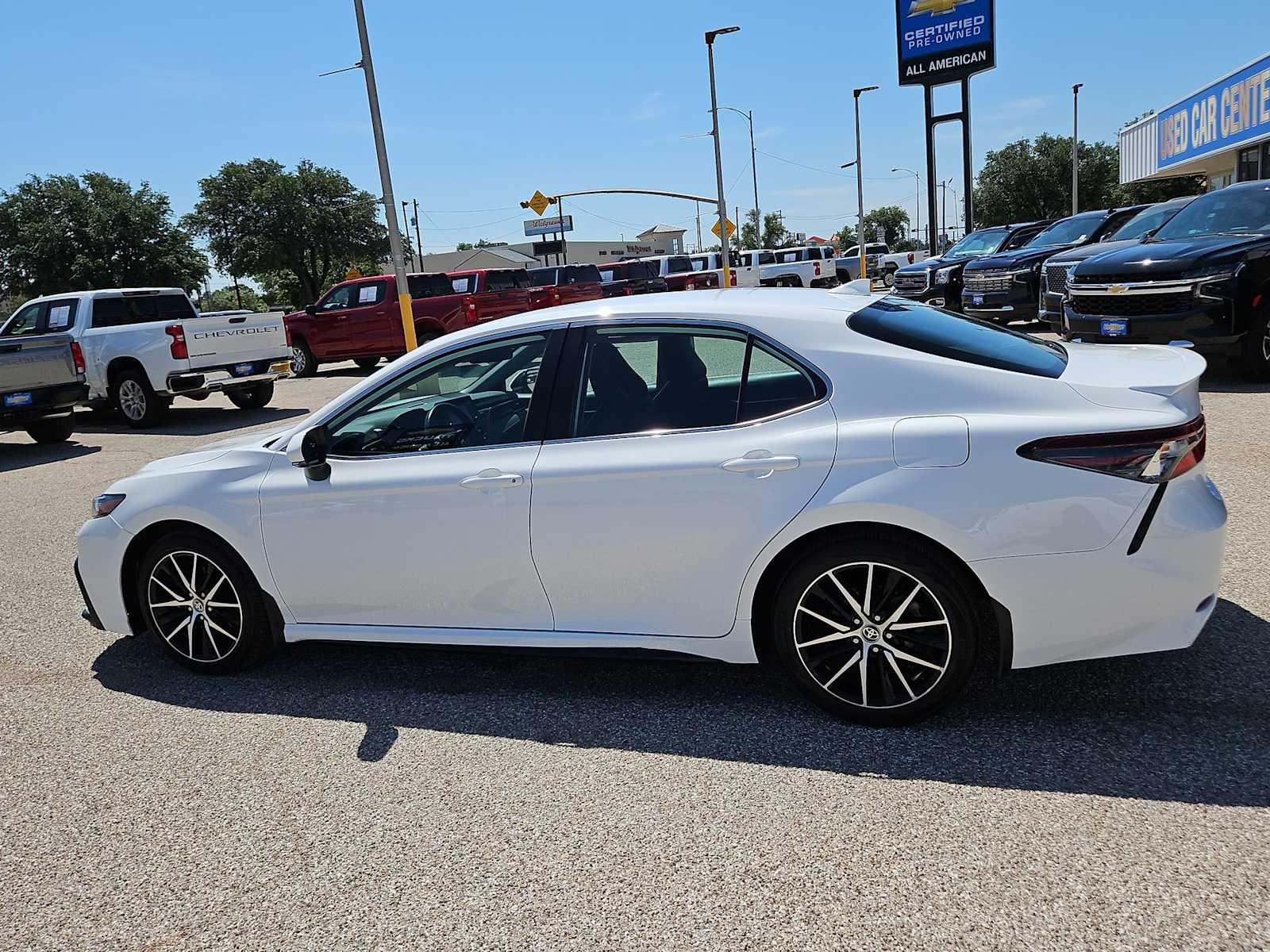 Thumbnail: 2023 Toyota Camry - 3