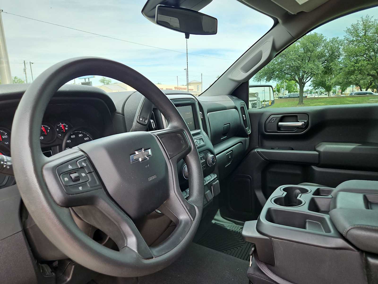 Thumbnail: 2024 Chevrolet Silverado 1500 - 10