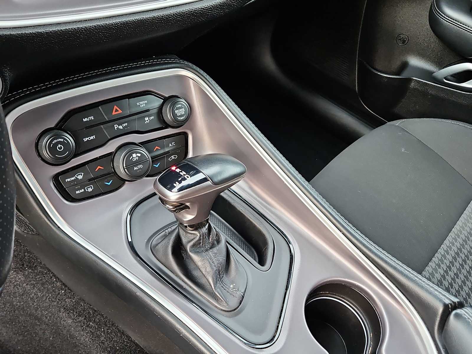 Thumbnail: 2022 Dodge Challenger - 20