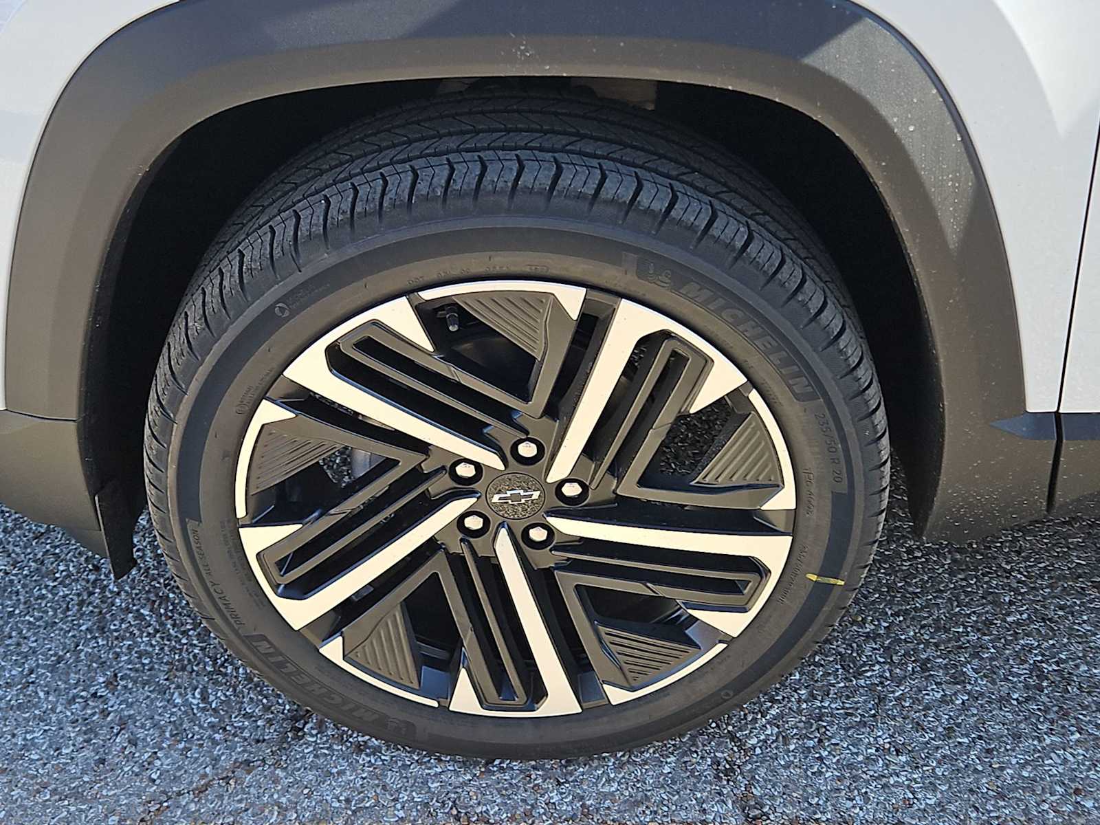 Thumbnail: 2026 Chevrolet Equinox - 12