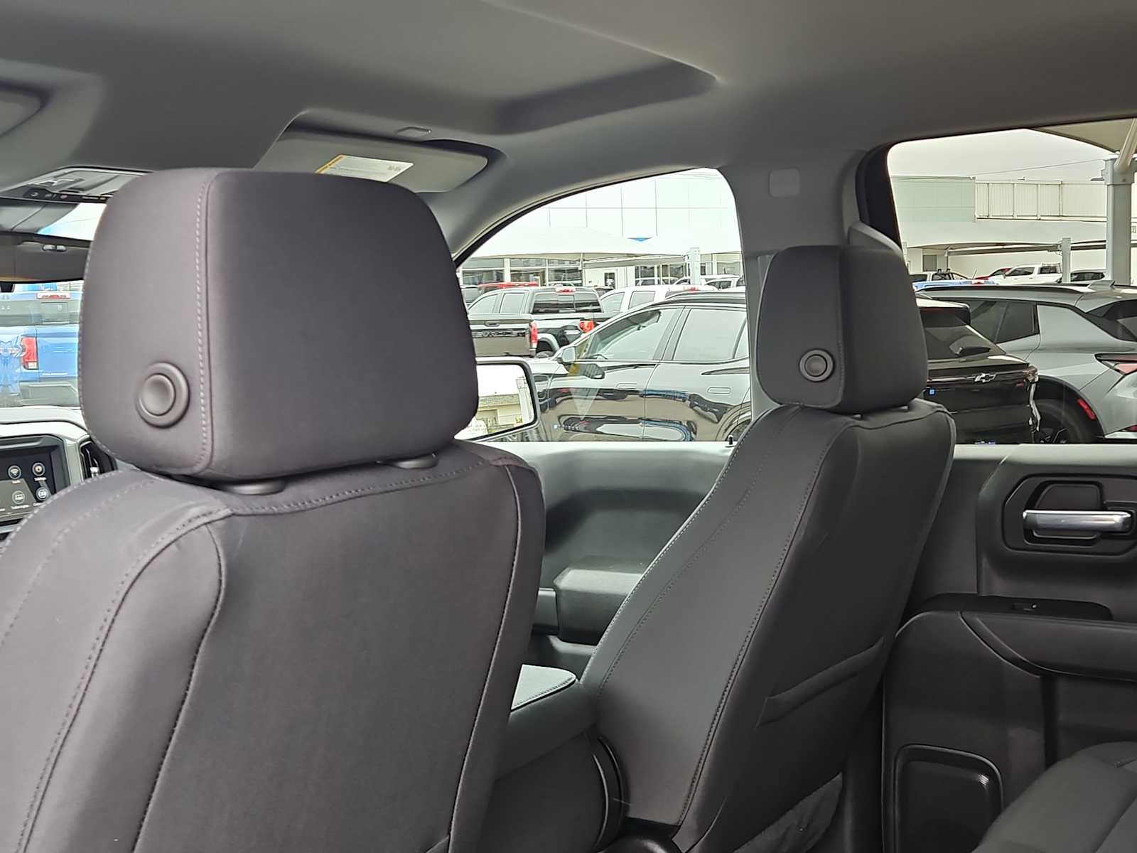 Thumbnail: 2026 Chevrolet Silverado 1500 - 16