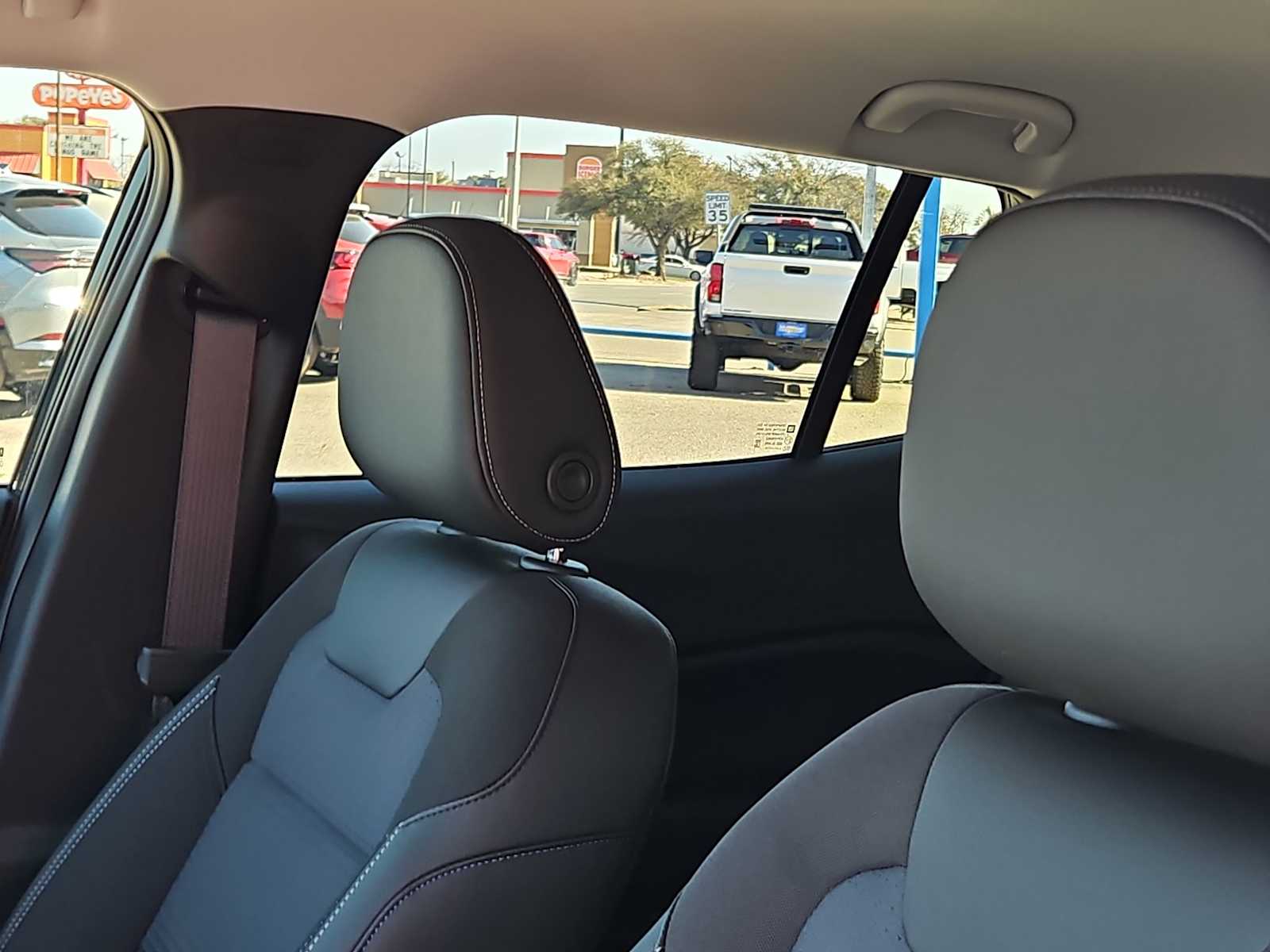 Thumbnail: 2026 Chevrolet Trax - 15