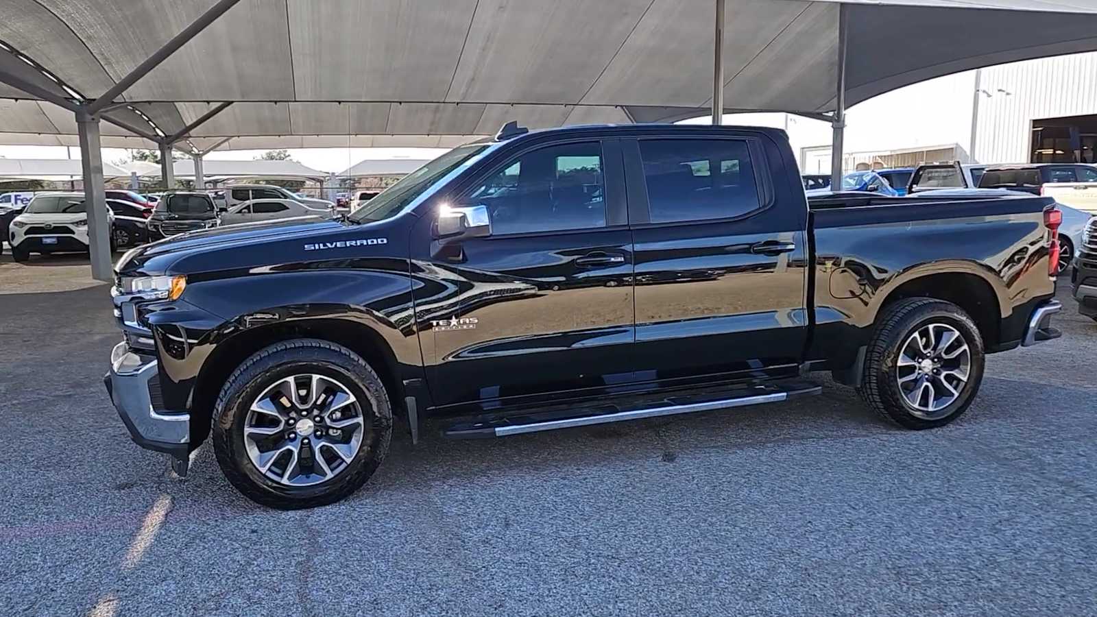Thumbnail: 2020 Chevrolet Silverado 1500 - 4