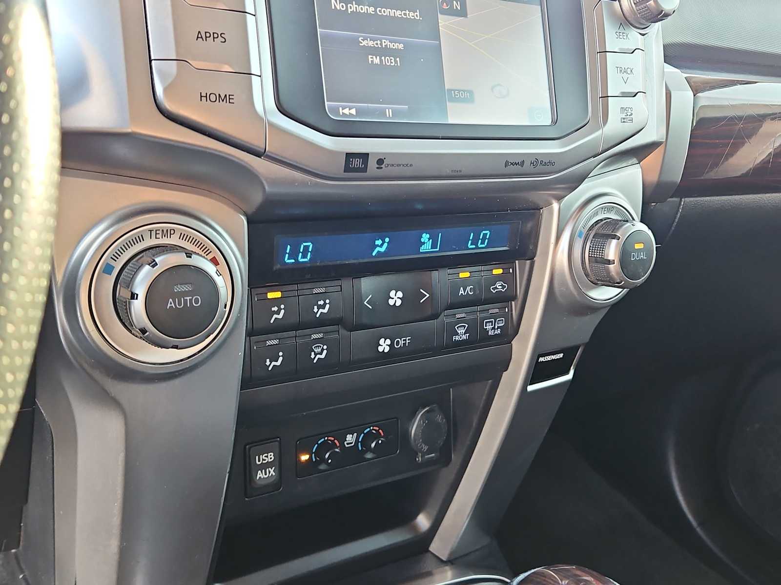 Thumbnail: 2019 Toyota 4Runner - 24