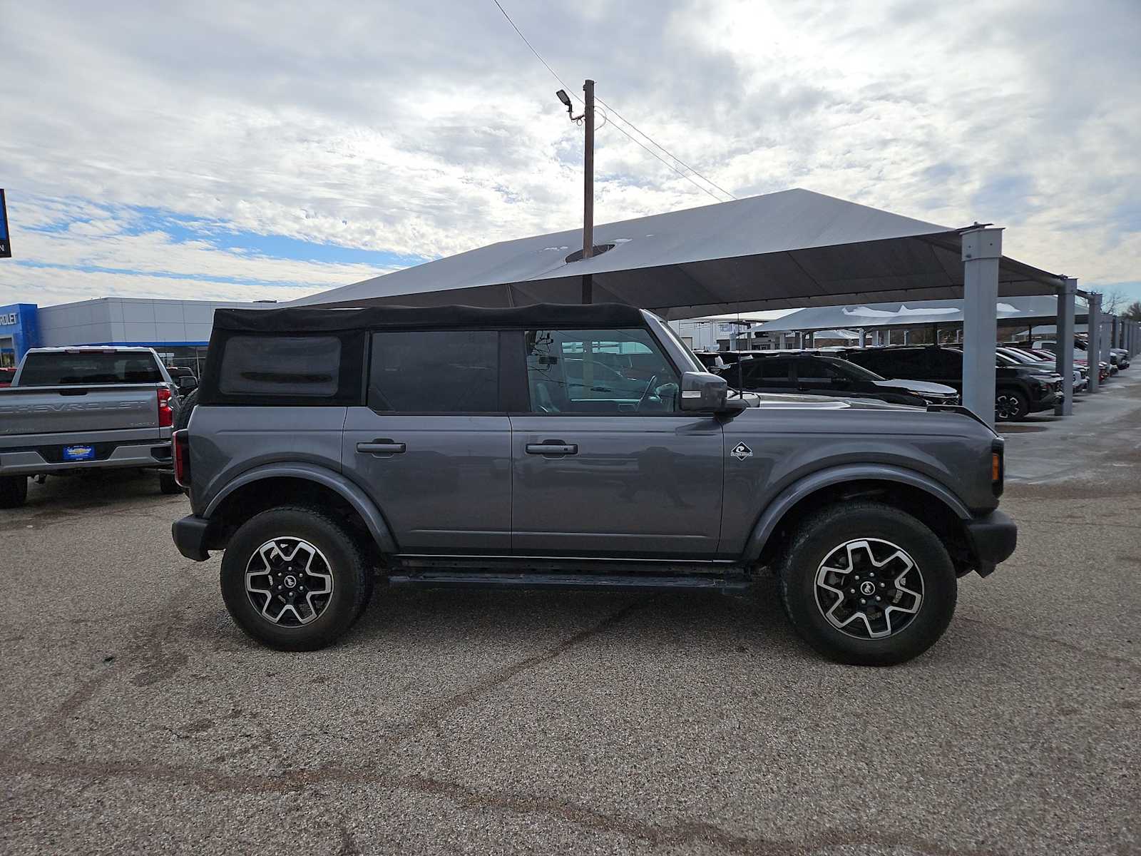 Thumbnail: 2022 Ford Bronco - 9