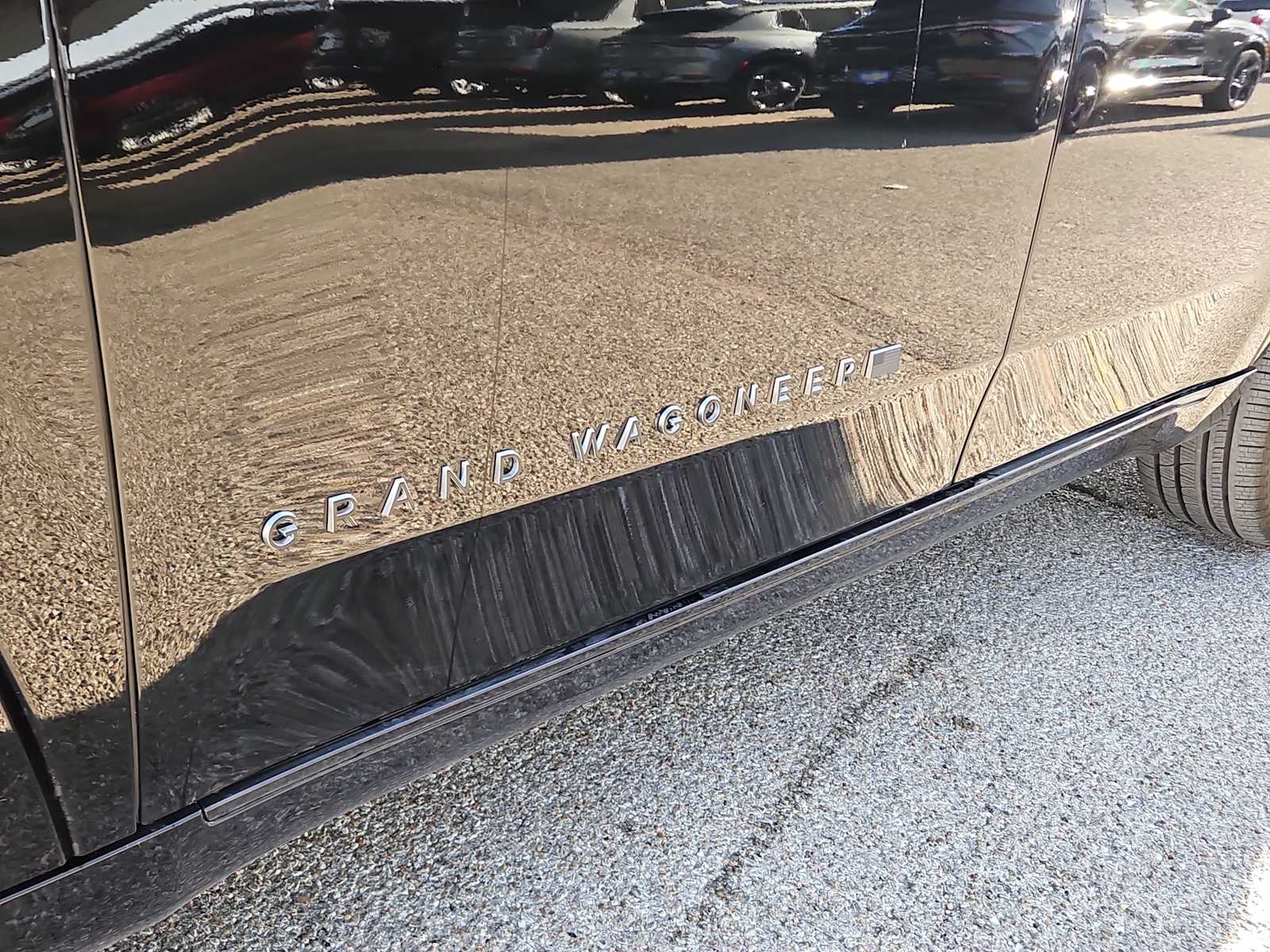 Thumbnail: 2024 Jeep Grand Wagoneer - 11