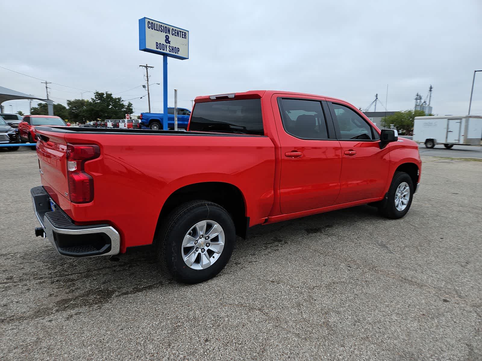 Thumbnail: 2024 Chevrolet Silverado 1500 - 5