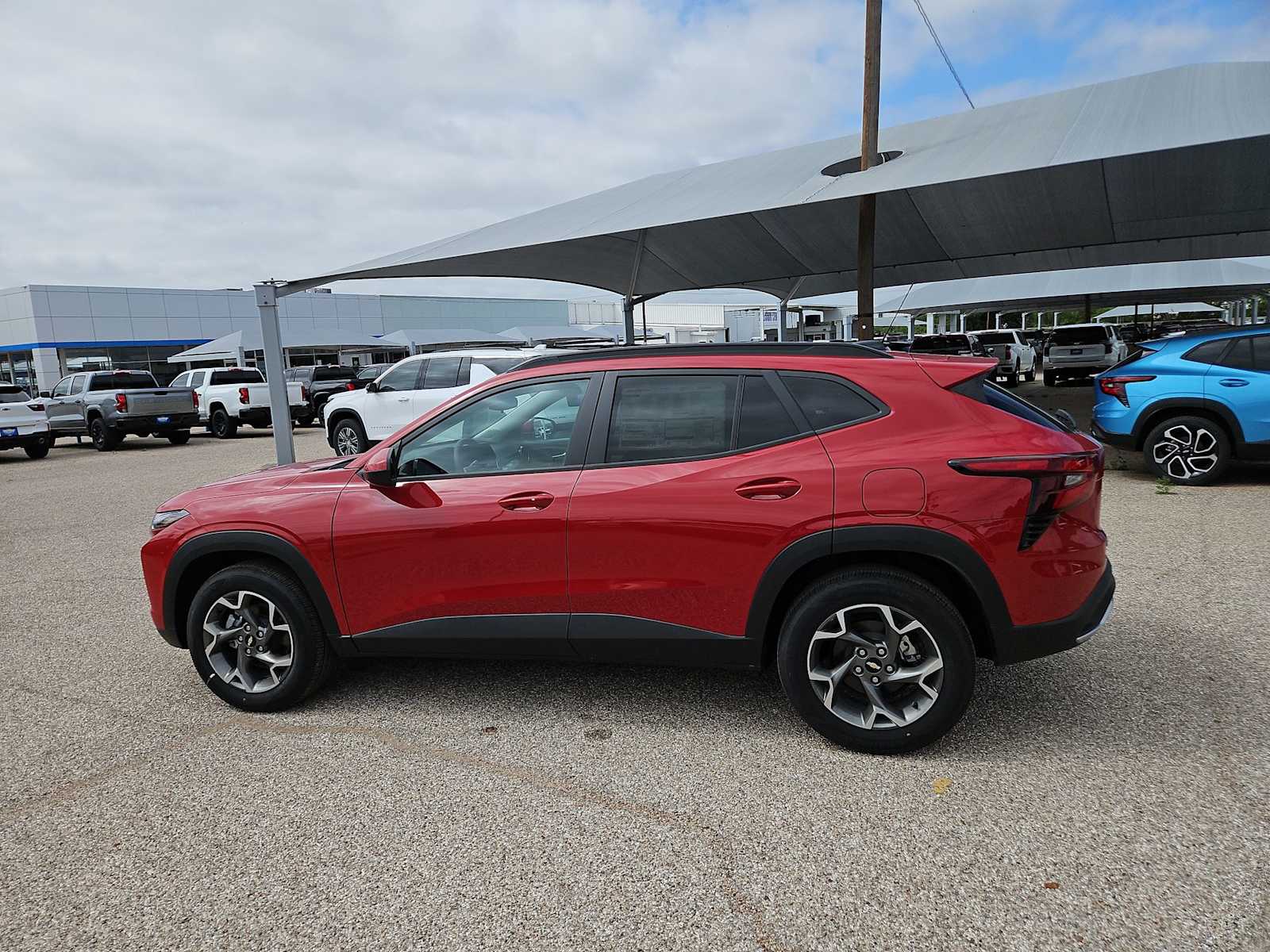 Thumbnail: 2026 Chevrolet Trax - 5