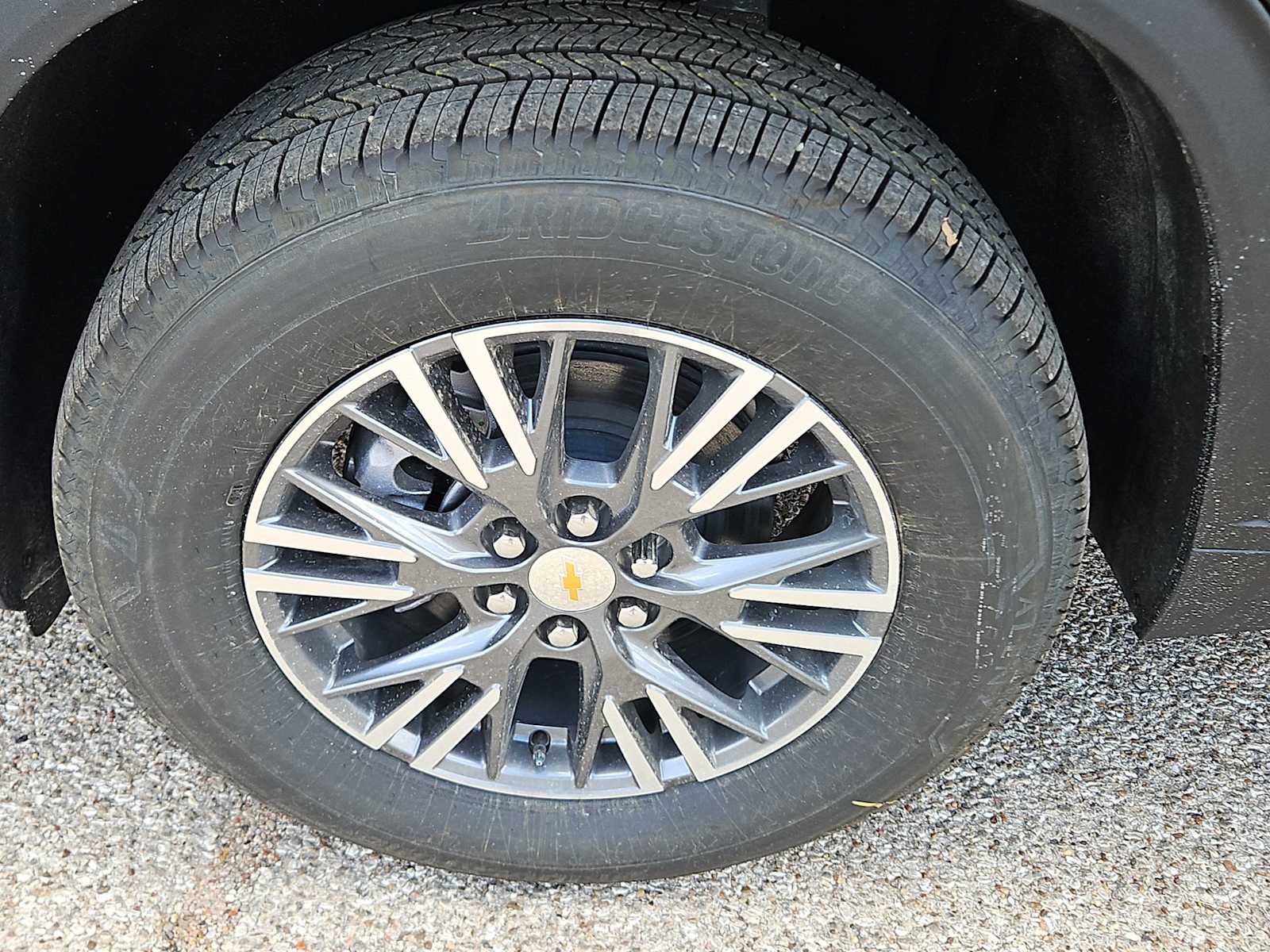 Thumbnail: 2026 Chevrolet Traverse - 12