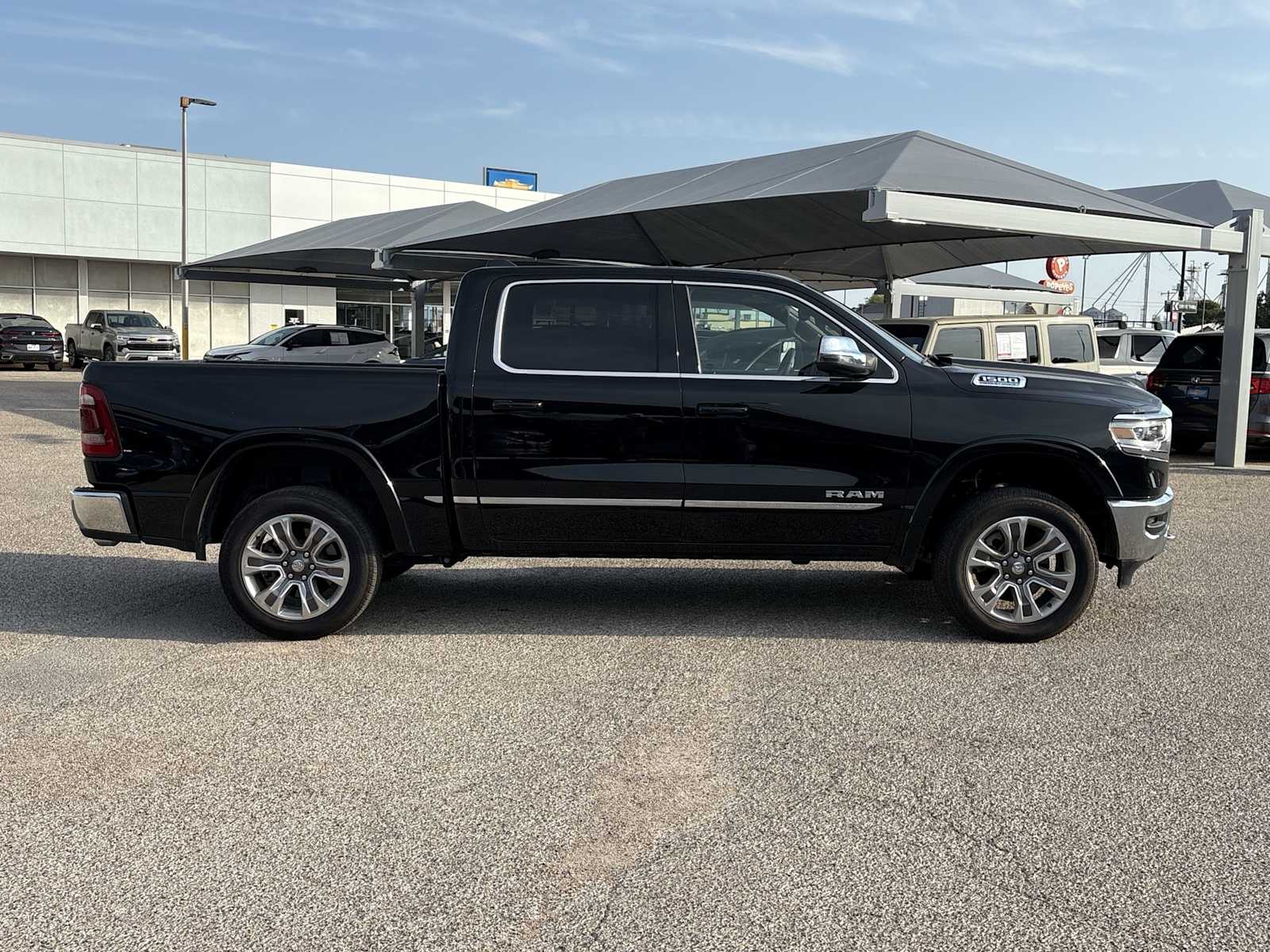 Thumbnail: 2024 RAM 1500 - 9