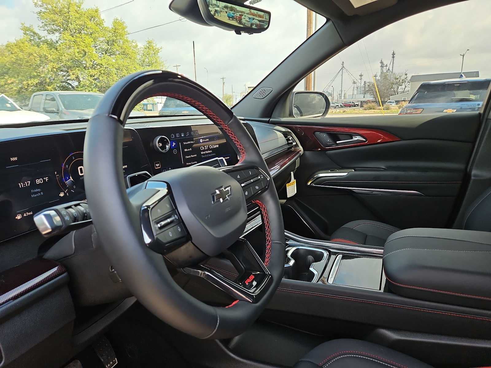 Thumbnail: 2026 Chevrolet Traverse - 10