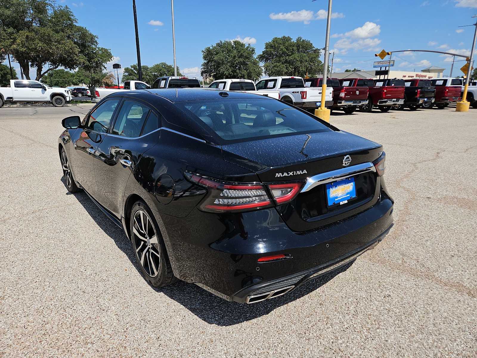 Thumbnail: 2021 Nissan Maxima - 4