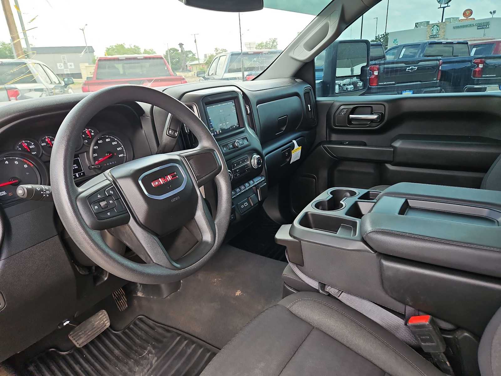 2024 GMC Sierra 2500 Pro 11