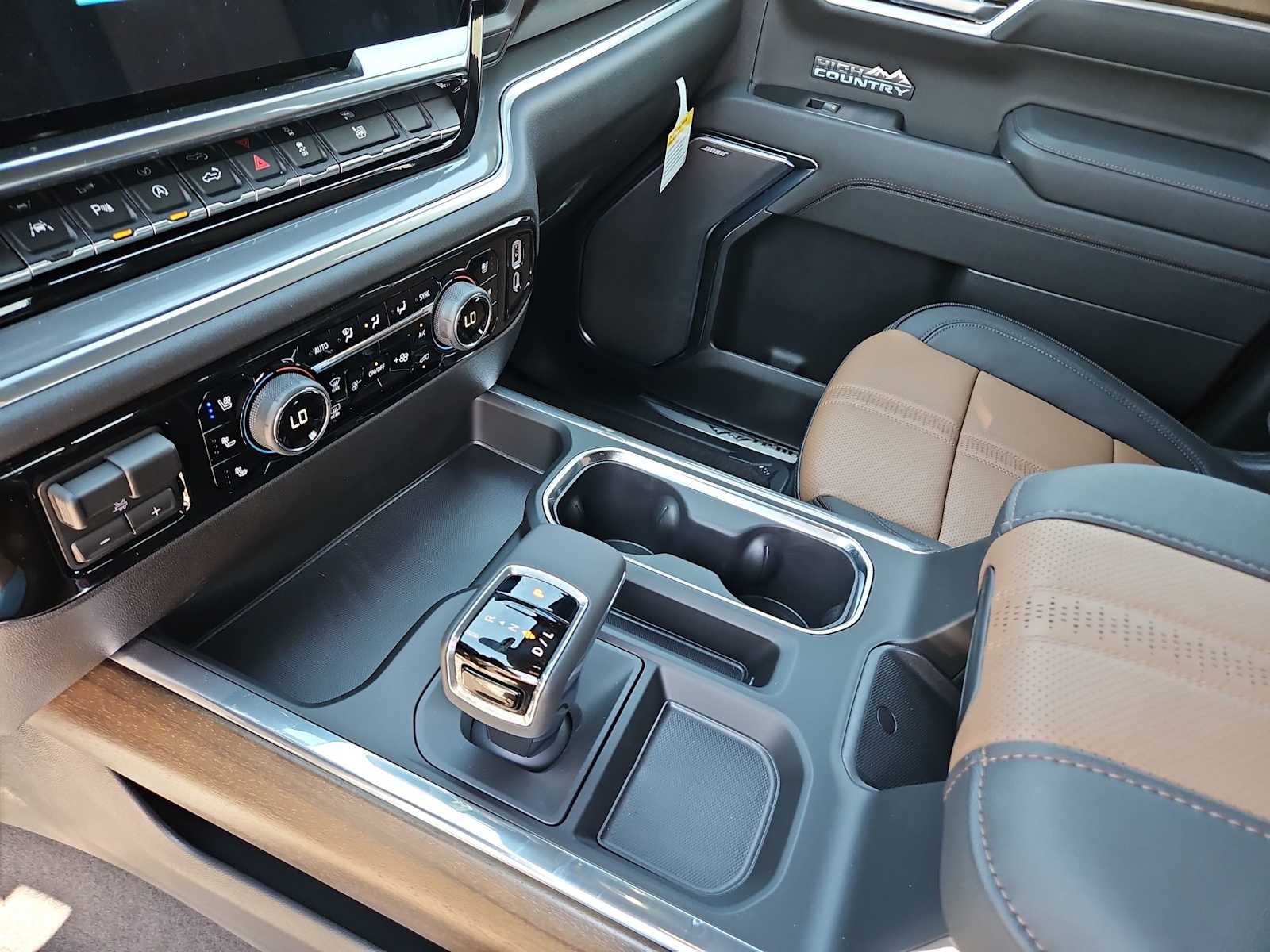 Thumbnail: 2026 Chevrolet Silverado 1500 - 20