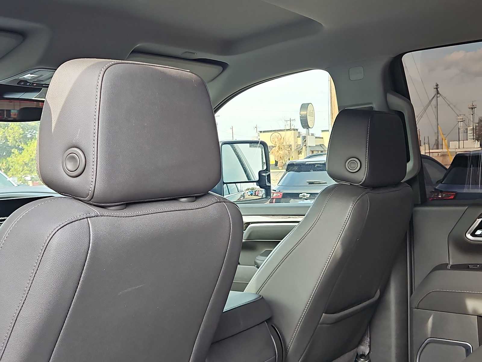 Thumbnail: 2024 Chevrolet Silverado 2500 - 11