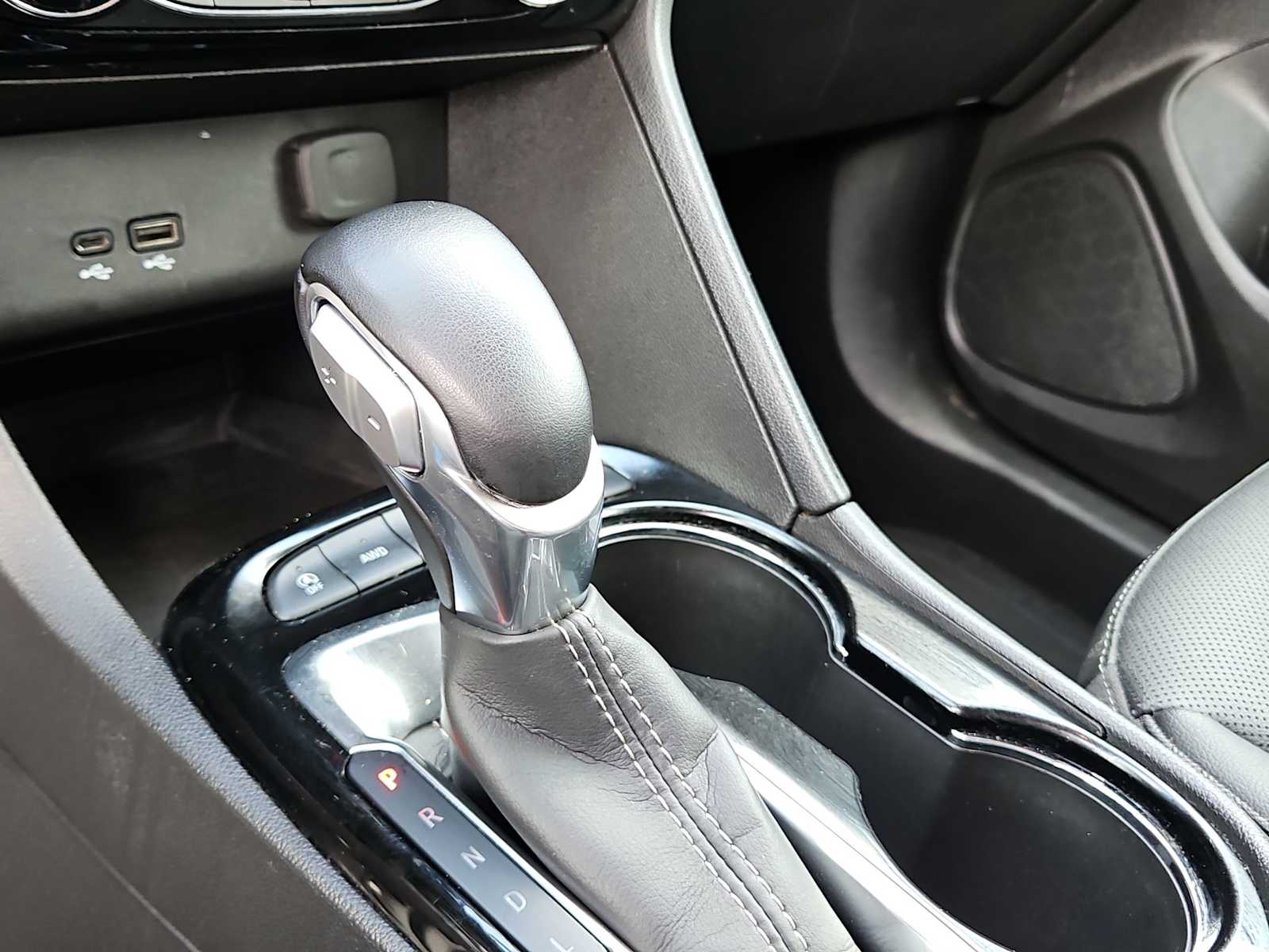 Thumbnail: 2024 Buick Encore GX - 21