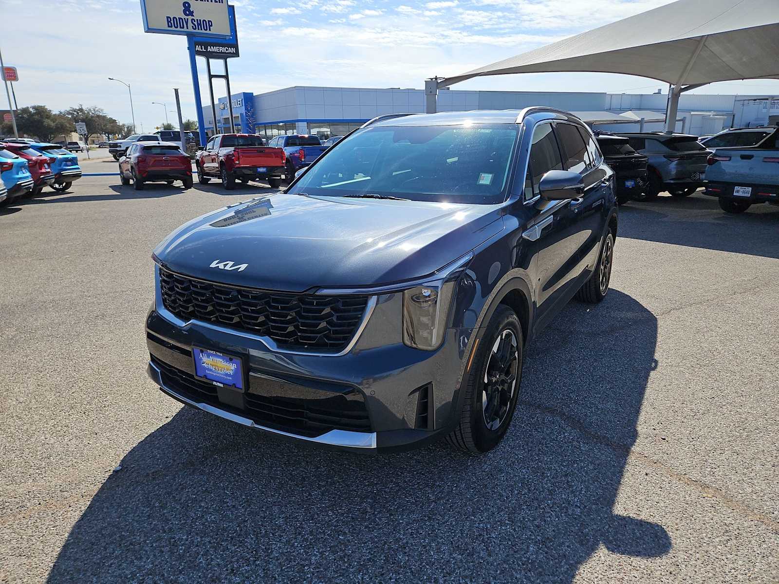 Thumbnail: 2024 Kia Sorento - 4