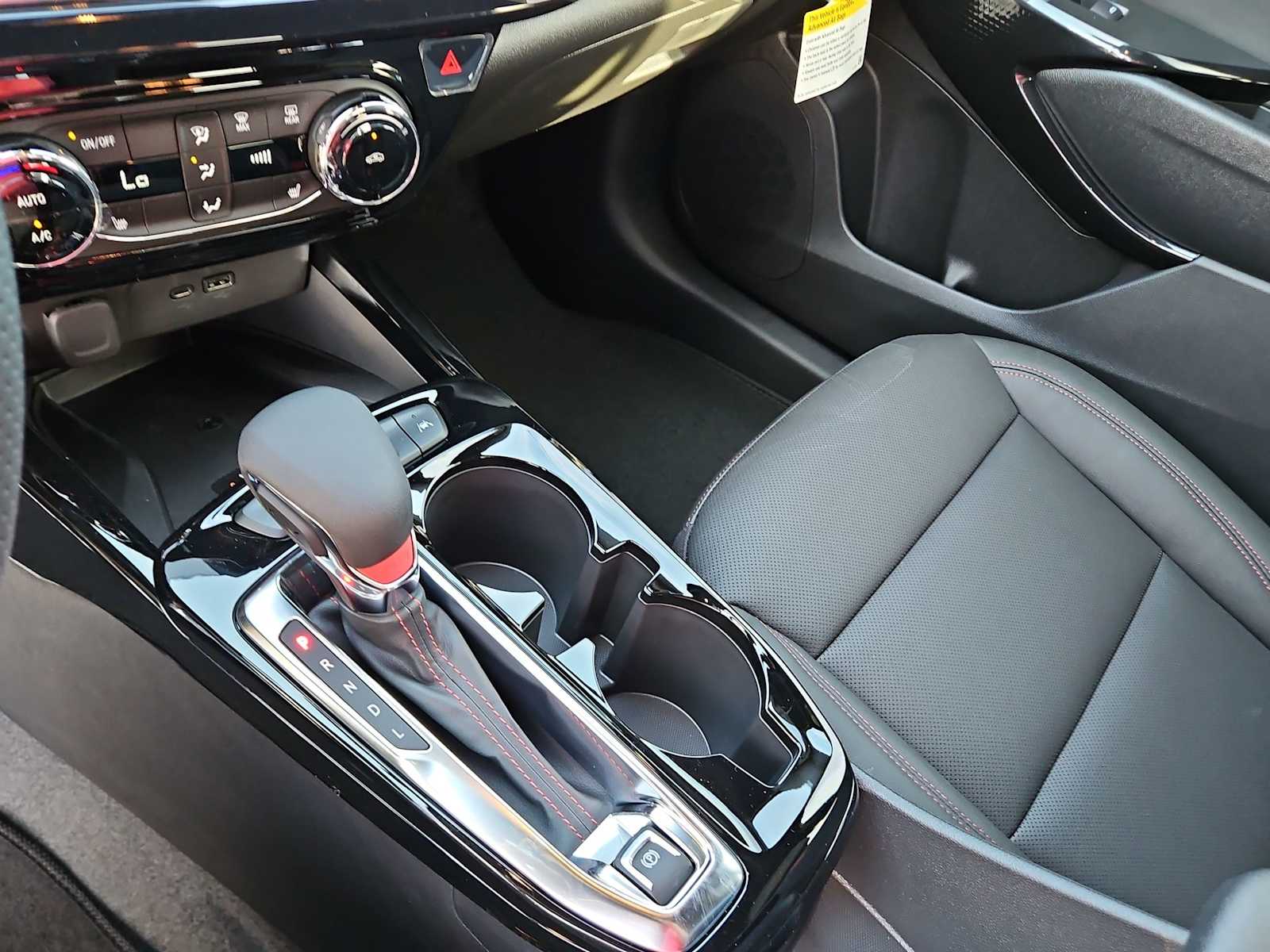 Thumbnail: 2026 Chevrolet Trax - 20