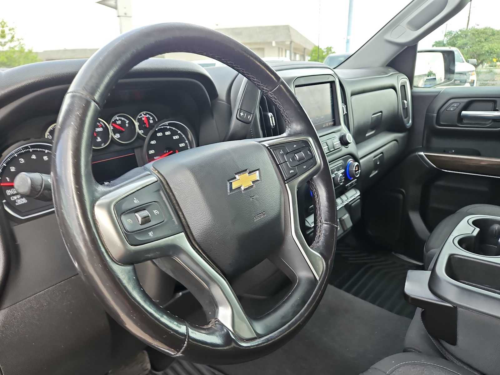 Thumbnail: 2022 Chevrolet Silverado 1500 - 10