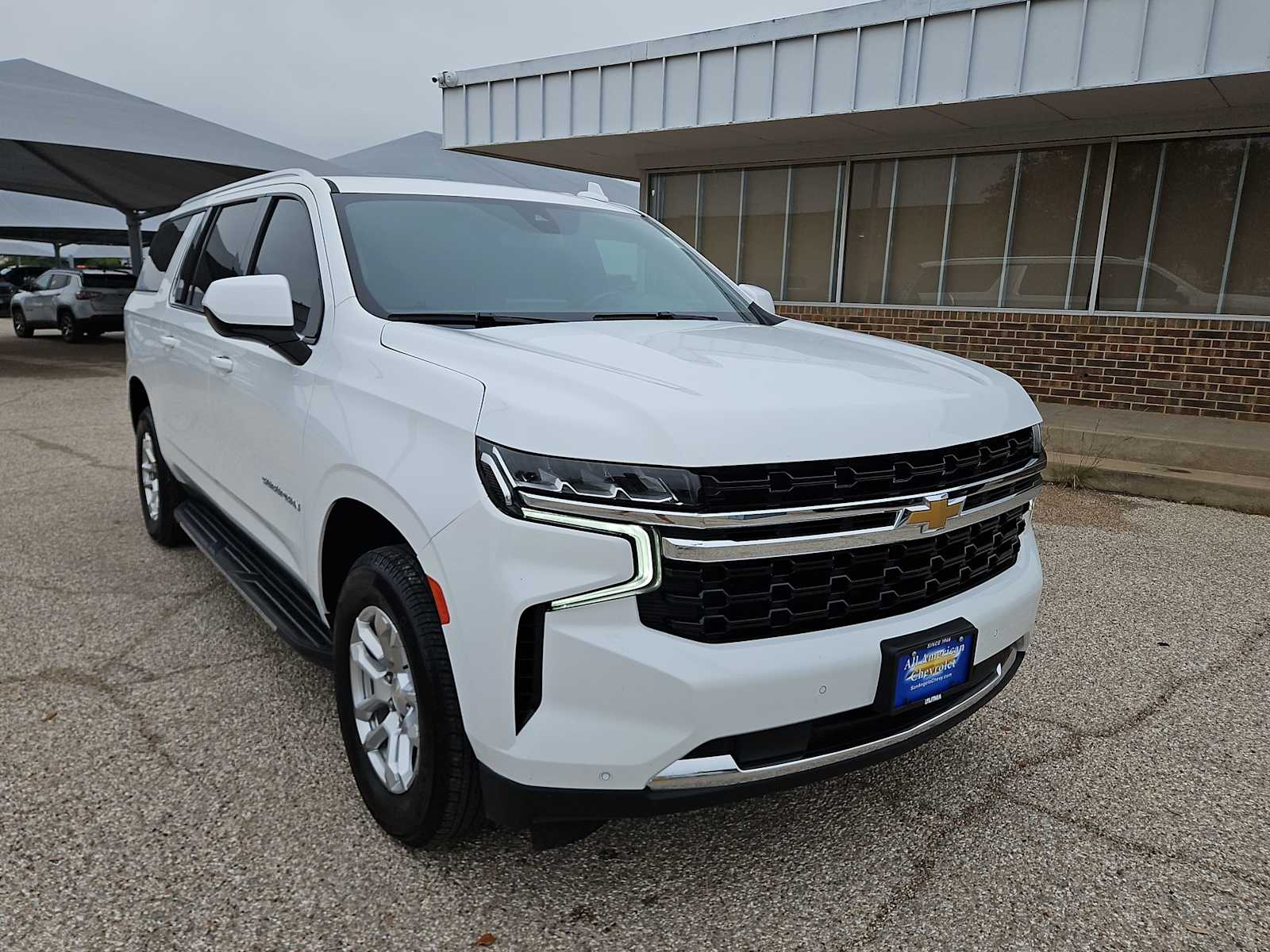 Thumbnail: 2021 Chevrolet Suburban - 2