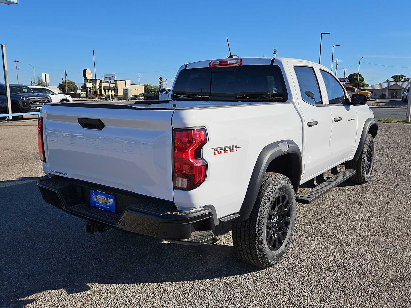 Thumbnail: 2026 Chevrolet Colorado - 8