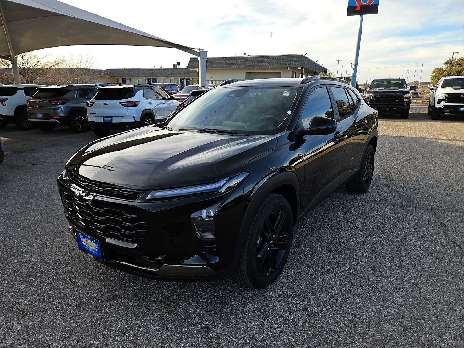 Thumbnail: 2026 Chevrolet Trax - 4