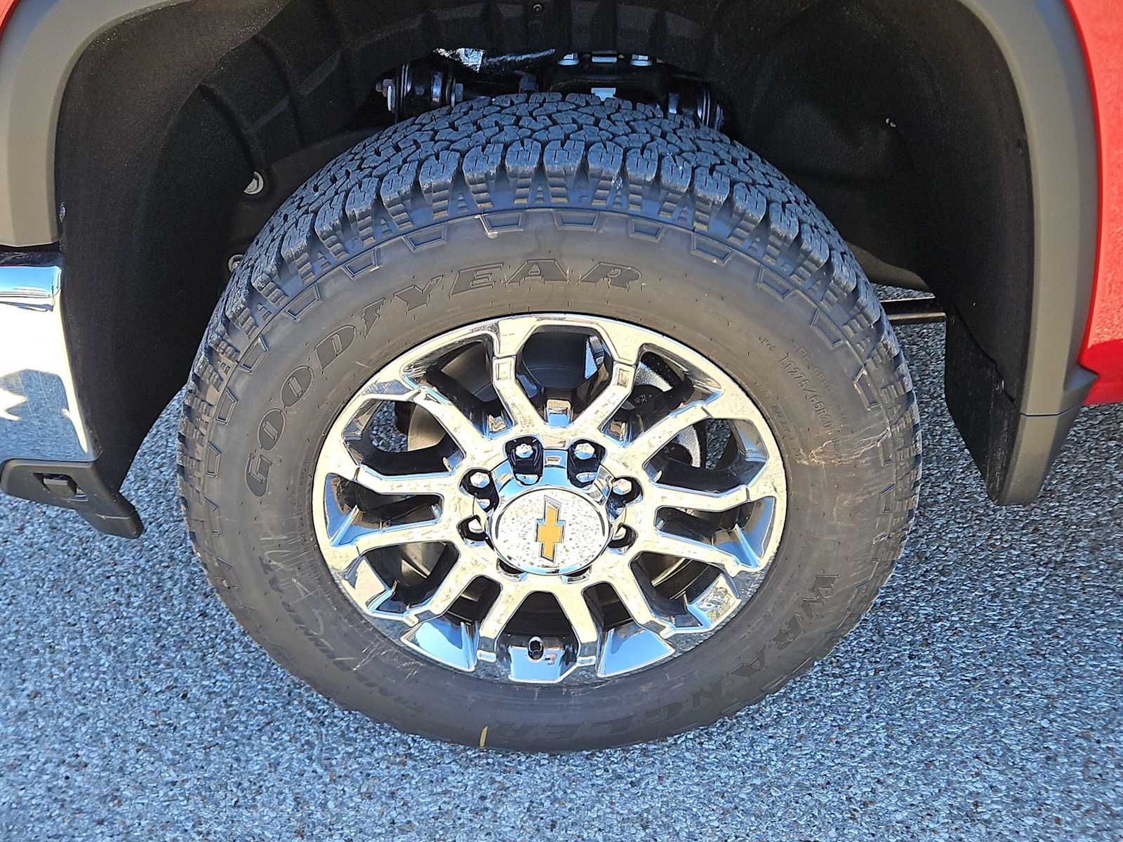 Thumbnail: 2026 Chevrolet Silverado 2500 - 12