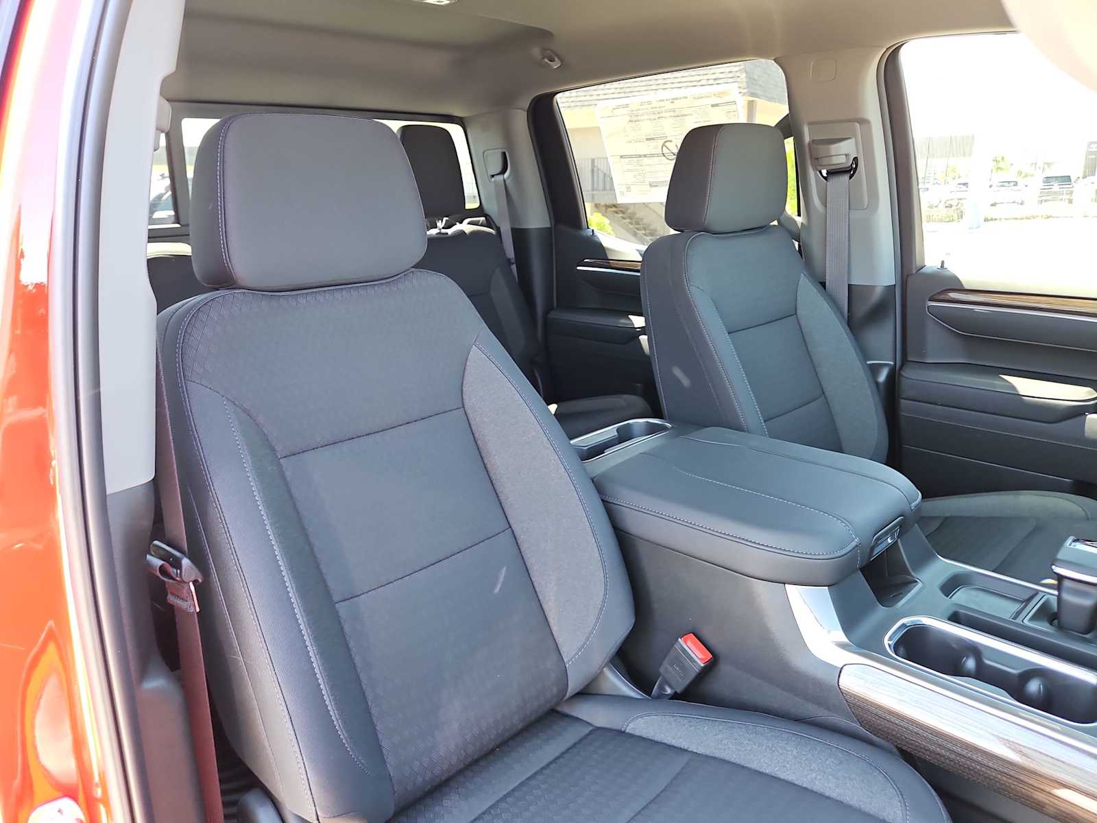 Thumbnail: 2025 Chevrolet Silverado 1500 - 21