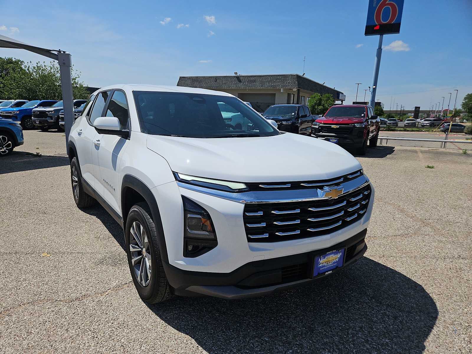 Thumbnail: 2026 Chevrolet Equinox - 2
