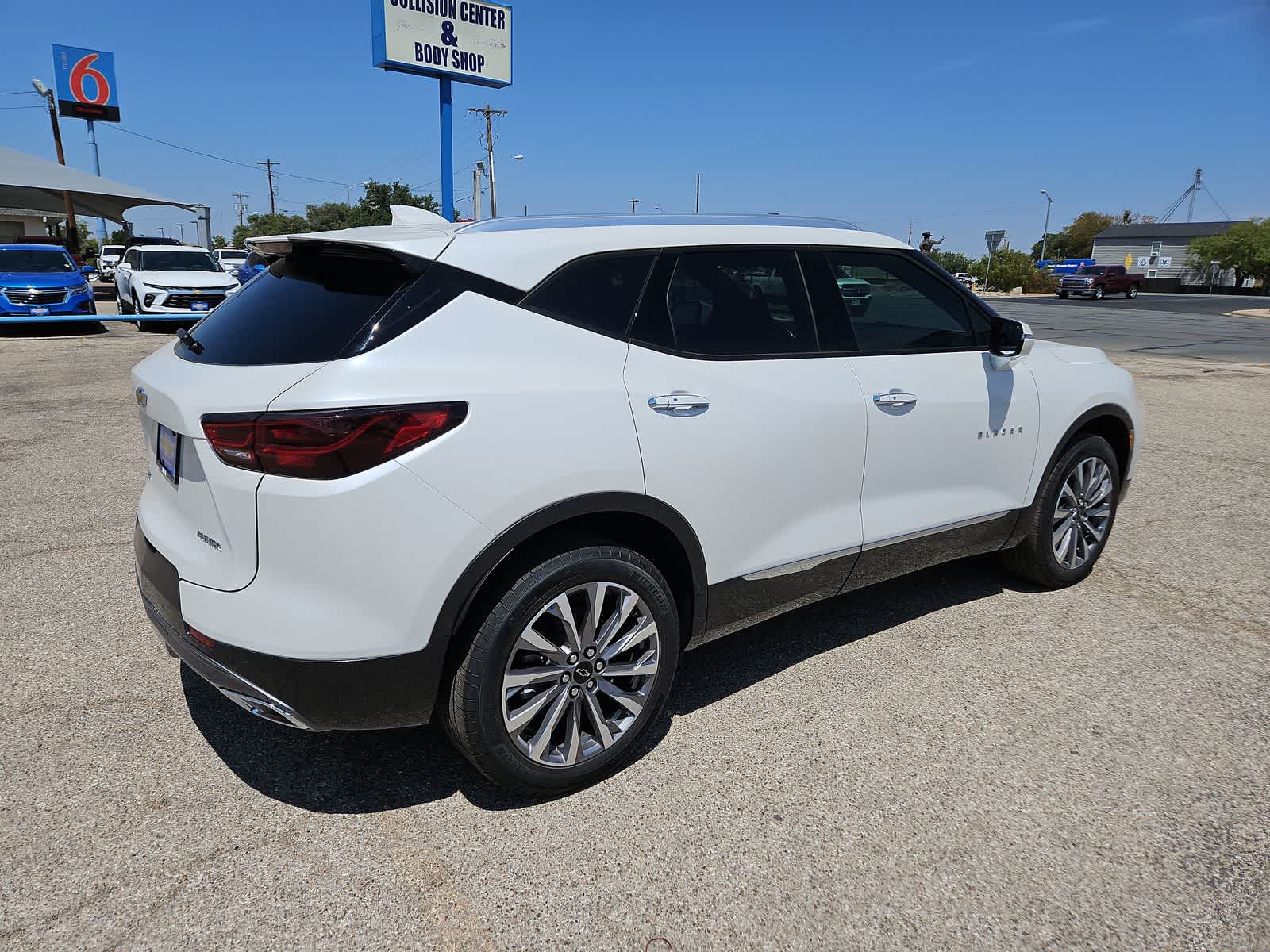 Thumbnail: 2024 Chevrolet Blazer - 13