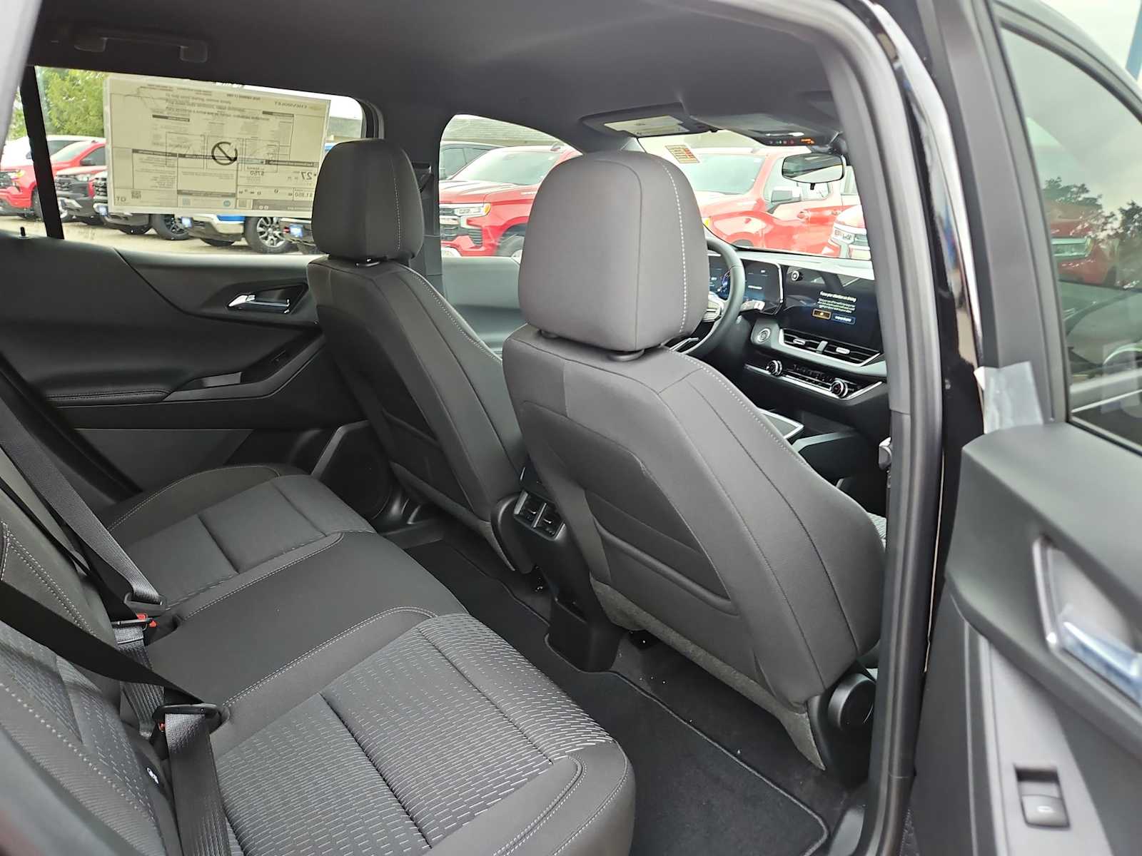 Thumbnail: 2026 Chevrolet Equinox - 16