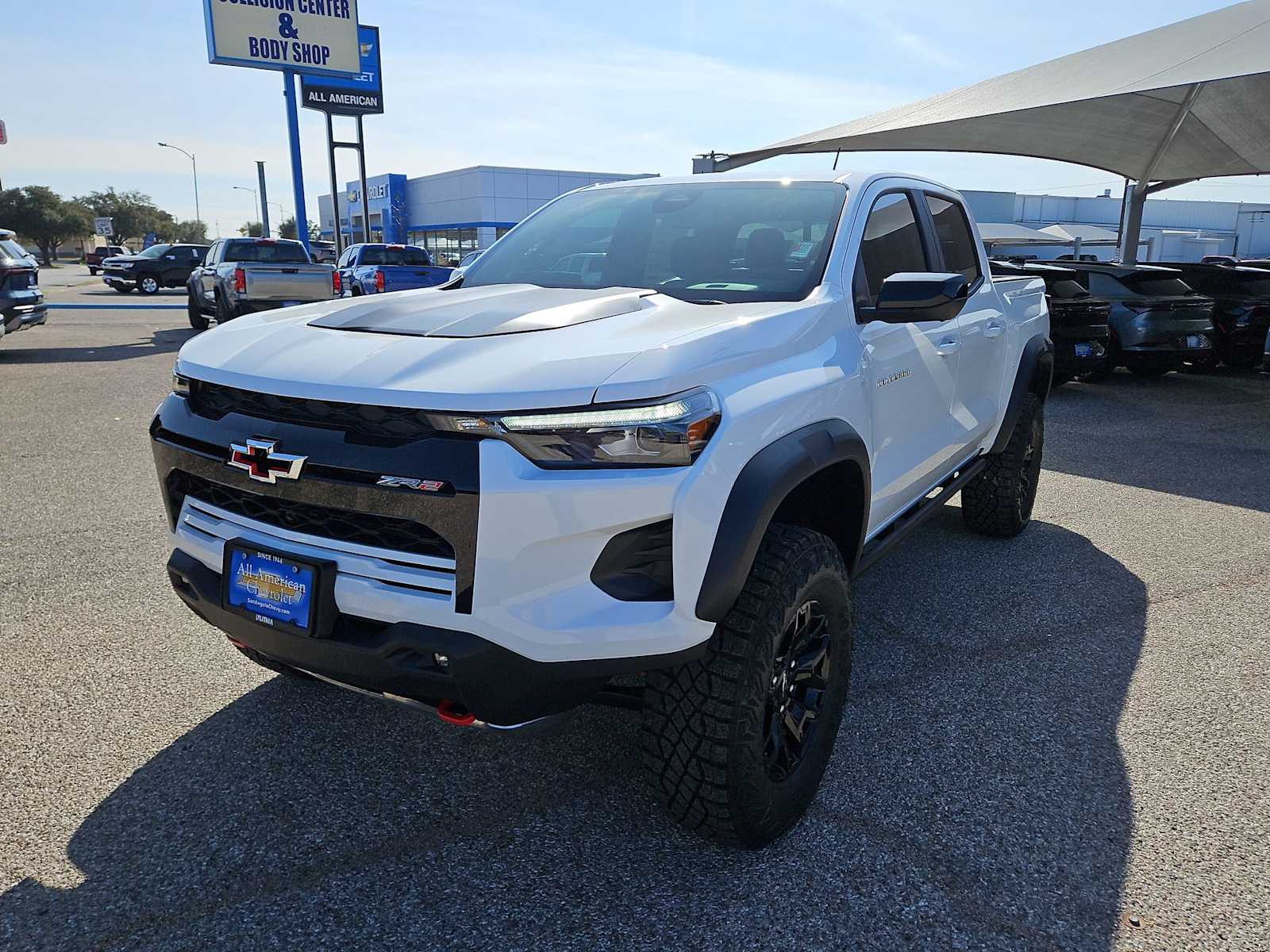 Thumbnail: 2026 Chevrolet Colorado - 4