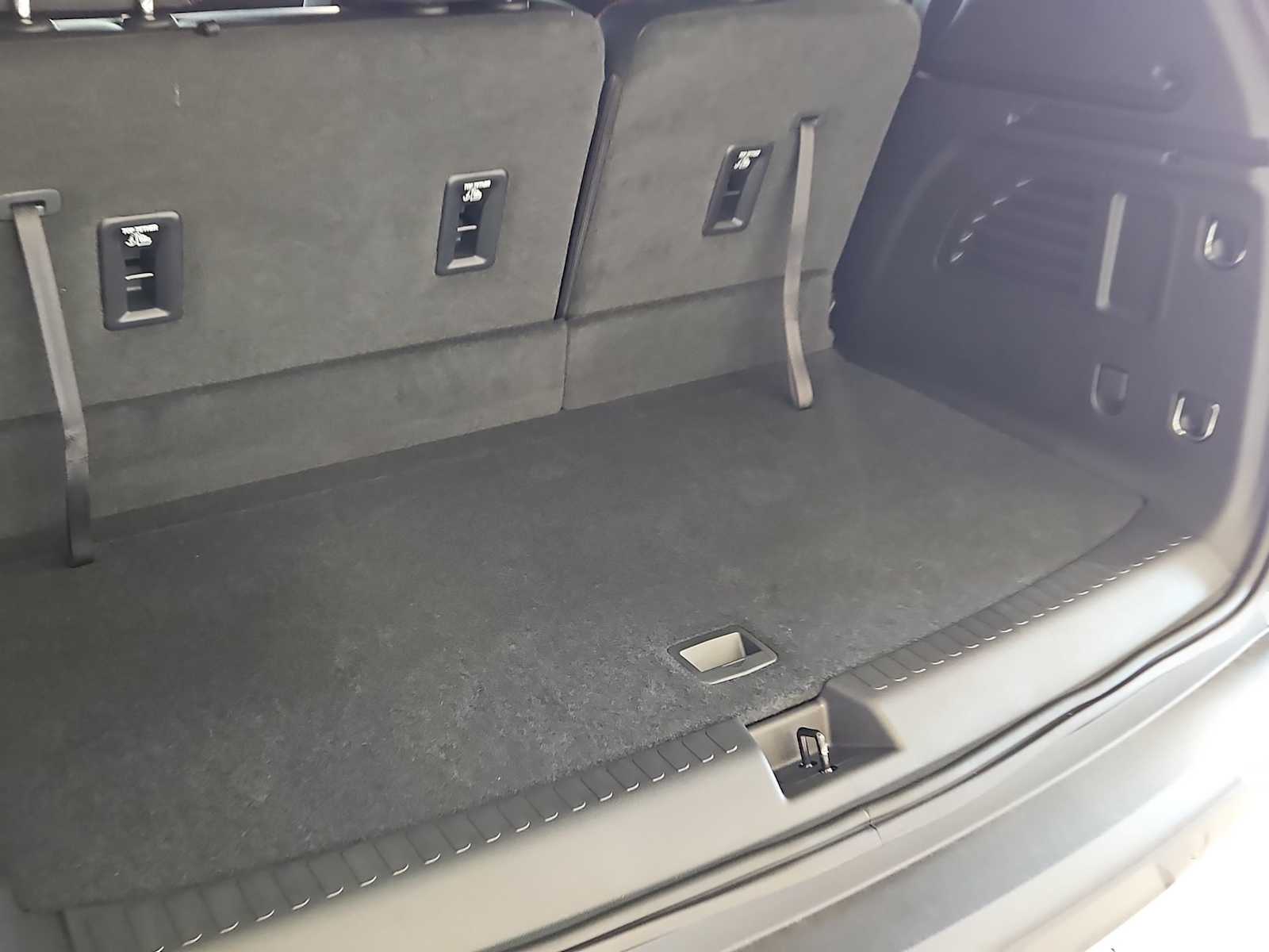 Thumbnail: 2026 Chevrolet Traverse - 17