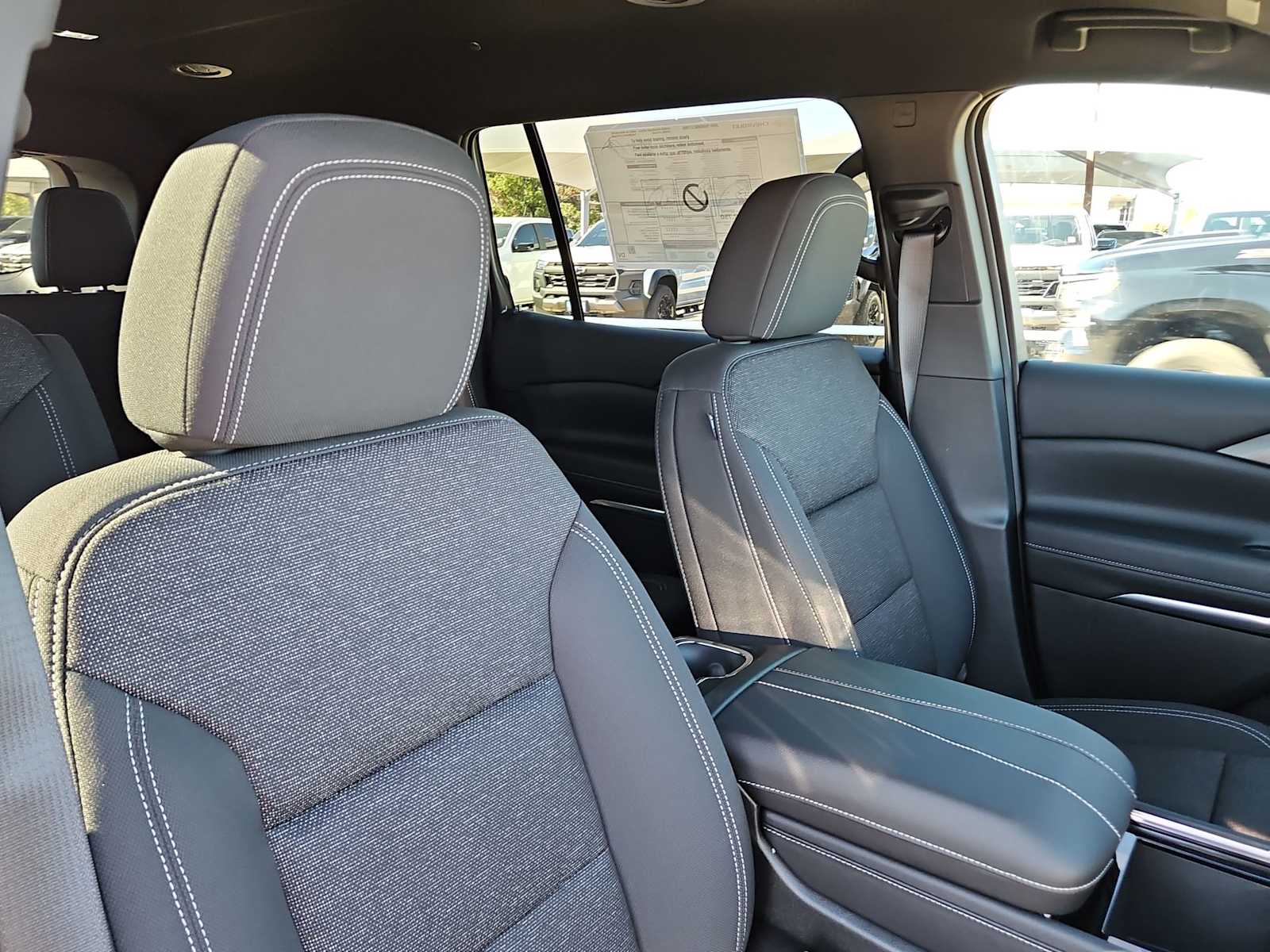 Thumbnail: 2026 Chevrolet Traverse - 16