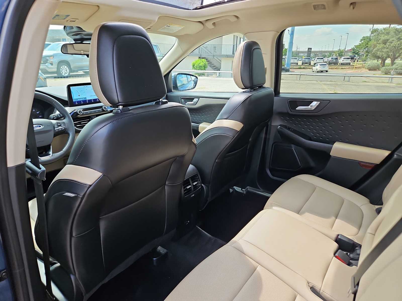Thumbnail: 2020 Ford Escape - 10