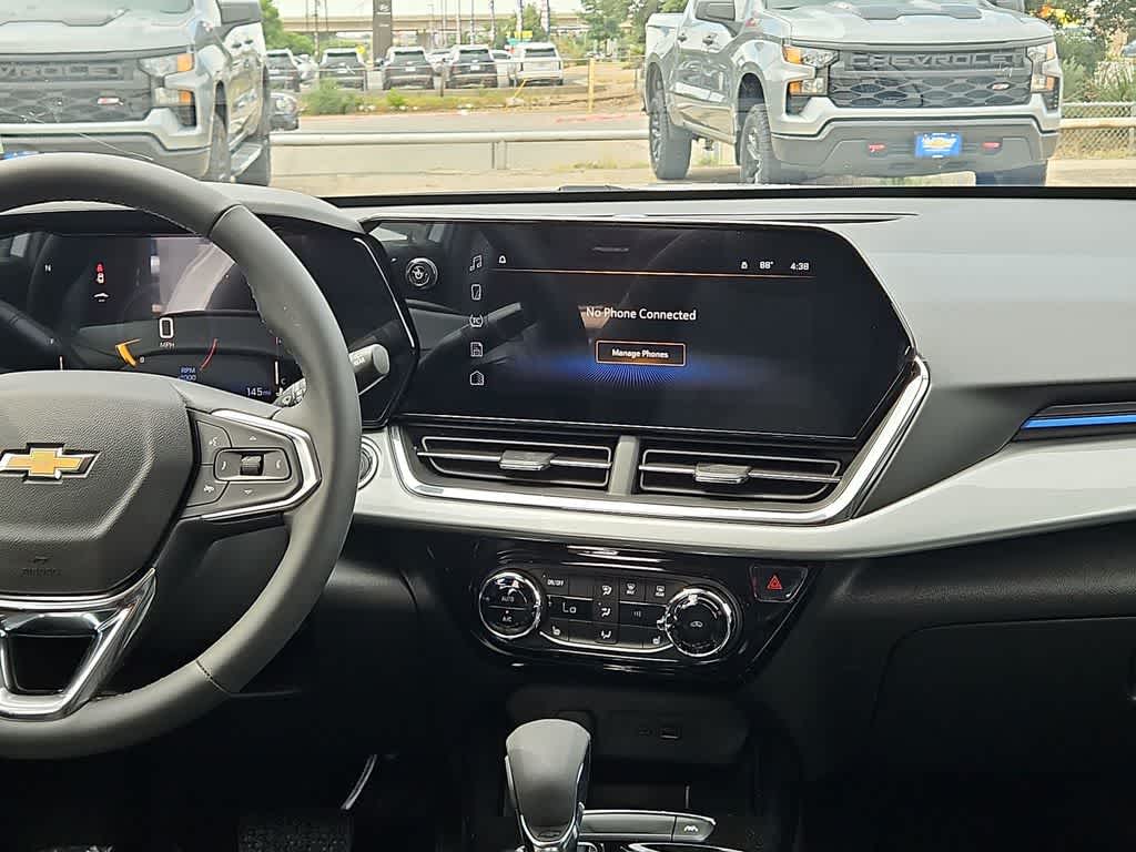Thumbnail: 2026 Chevrolet Trax - 14