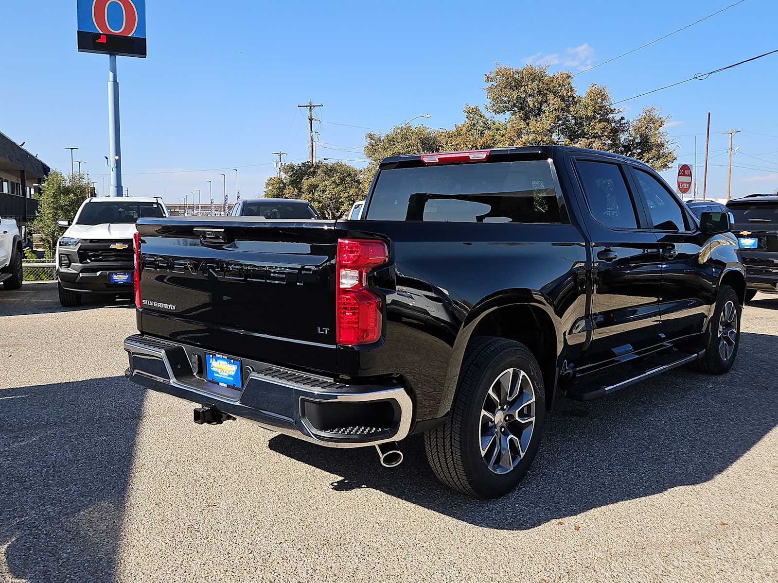 Thumbnail: 2026 Chevrolet Silverado 1500 - 8