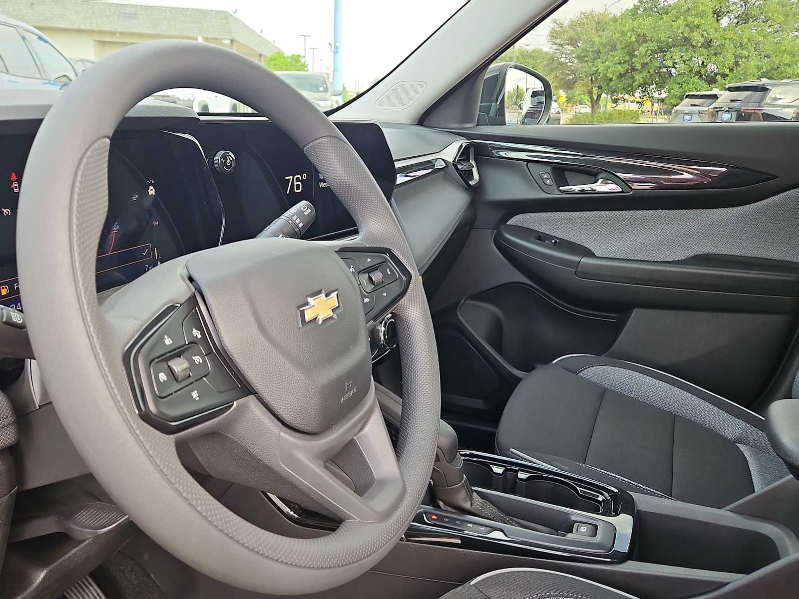 Thumbnail: 2026 Chevrolet TrailBlazer - 10