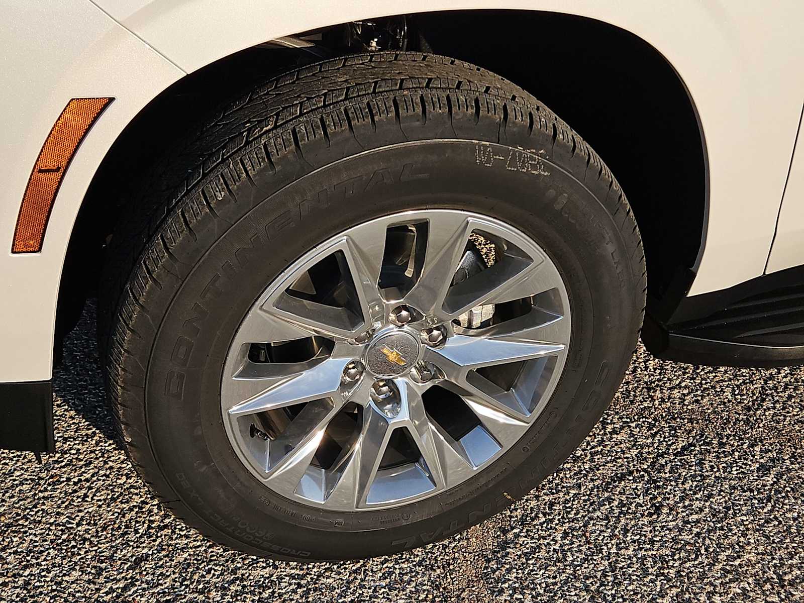 Thumbnail: 2025 Chevrolet Suburban - 8