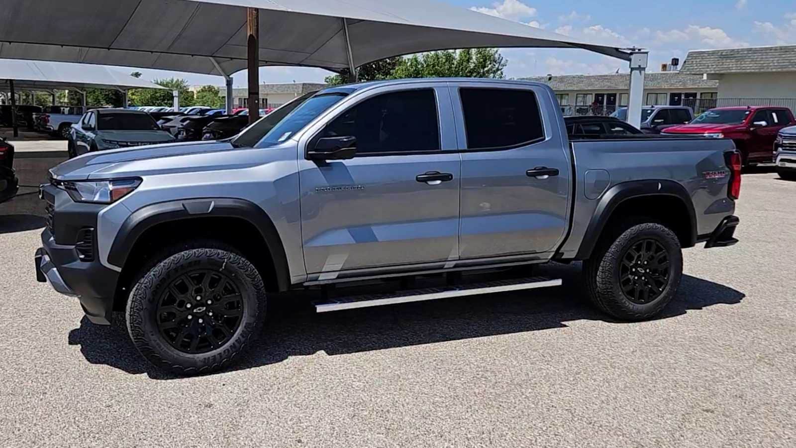 Thumbnail: 2026 Chevrolet Colorado - 4