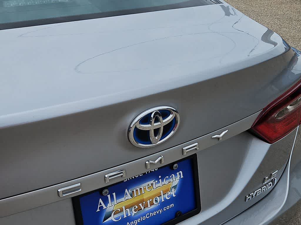 Thumbnail: 2022 Toyota Camry - 10