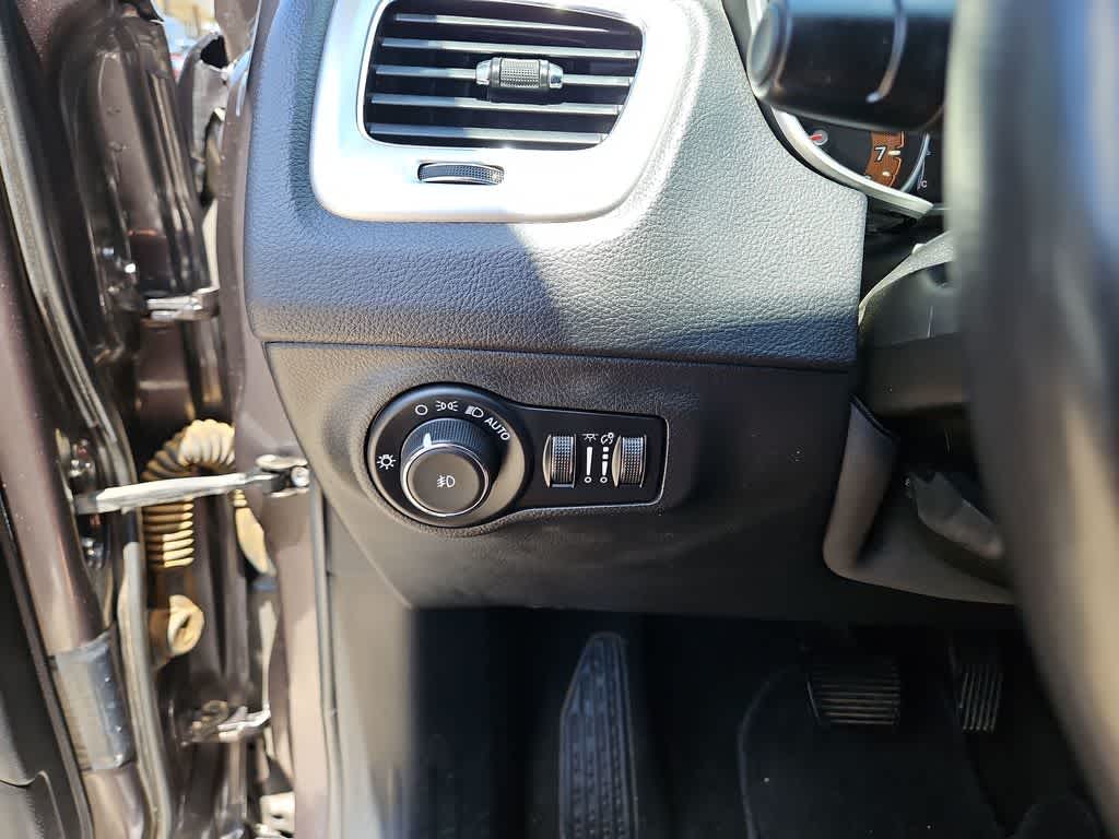 Thumbnail: 2020 Jeep Compass - 26